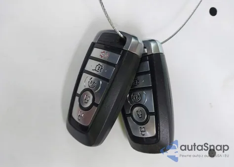 2019 Ford Expedition Max Platinum z USA, uszkodzony, nr VIN 1FMJK1LT3KEA31593